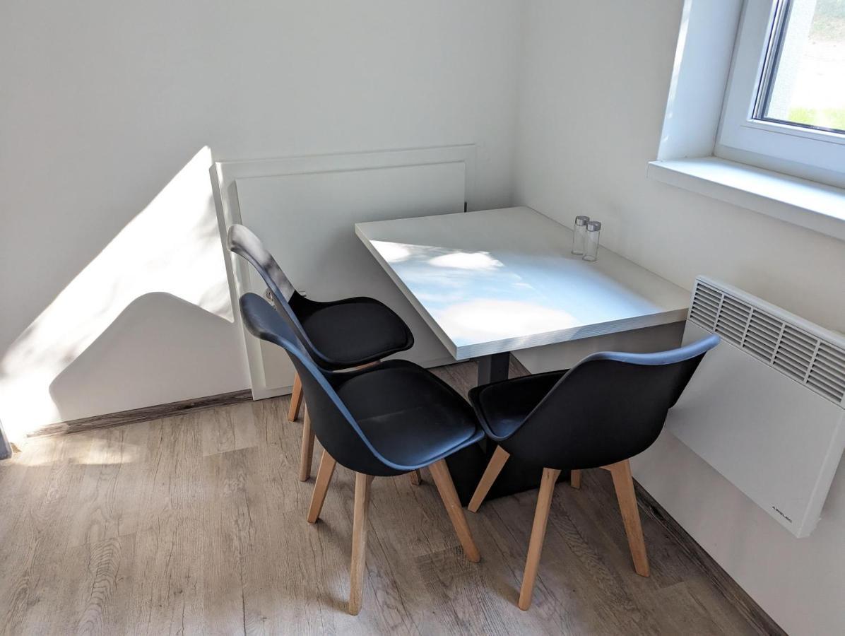 Restaurace A Penzion Gansberg Cotkytle Bagian luar foto