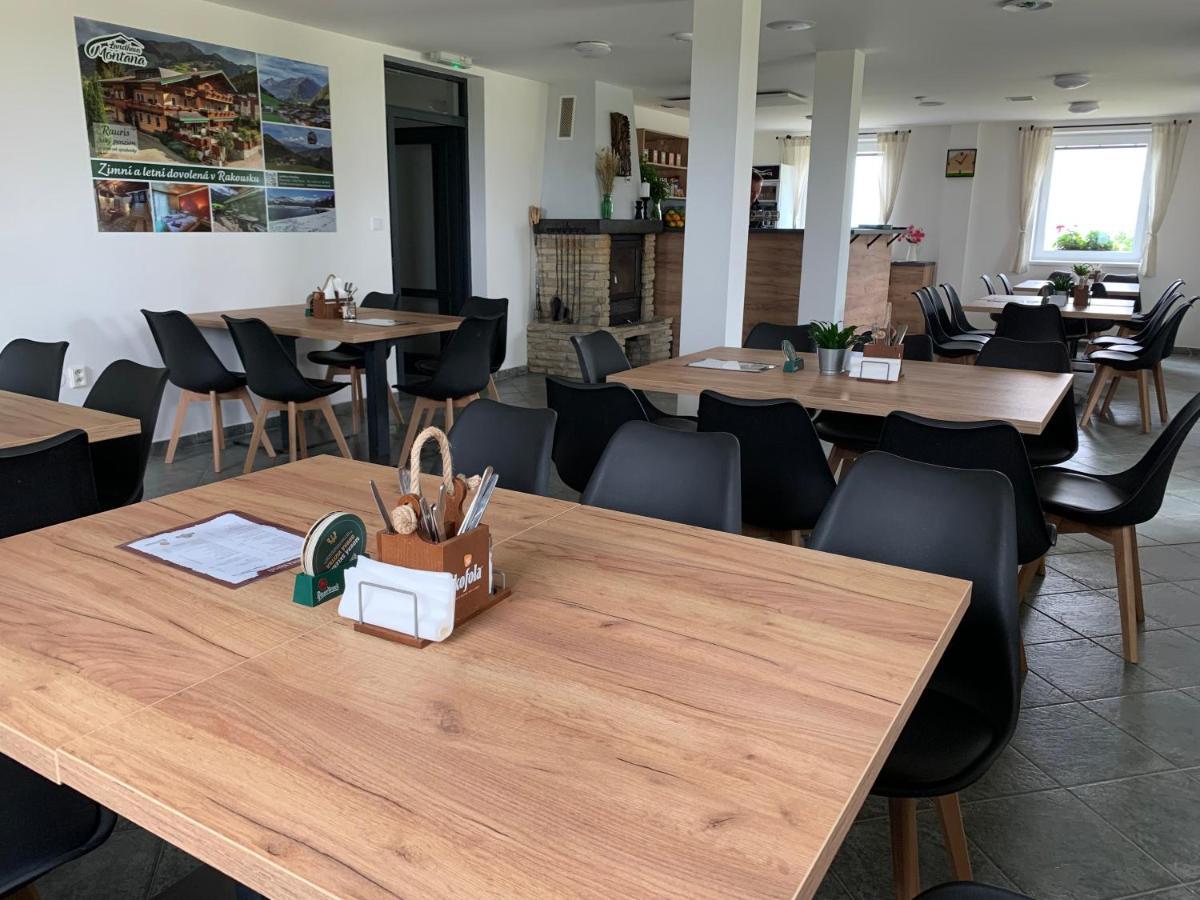 Restaurace A Penzion Gansberg Cotkytle Bagian luar foto